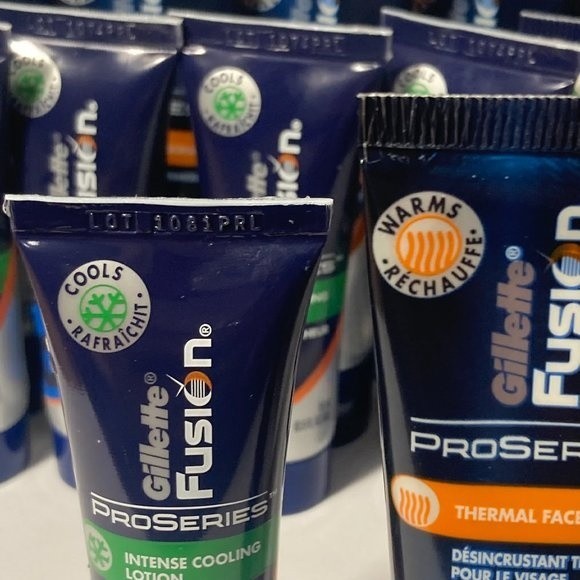 Travel Size Gillette Fusion ProSeries Thermal Face Scrub Intense Cooling Lotion - Picture 12 of 13